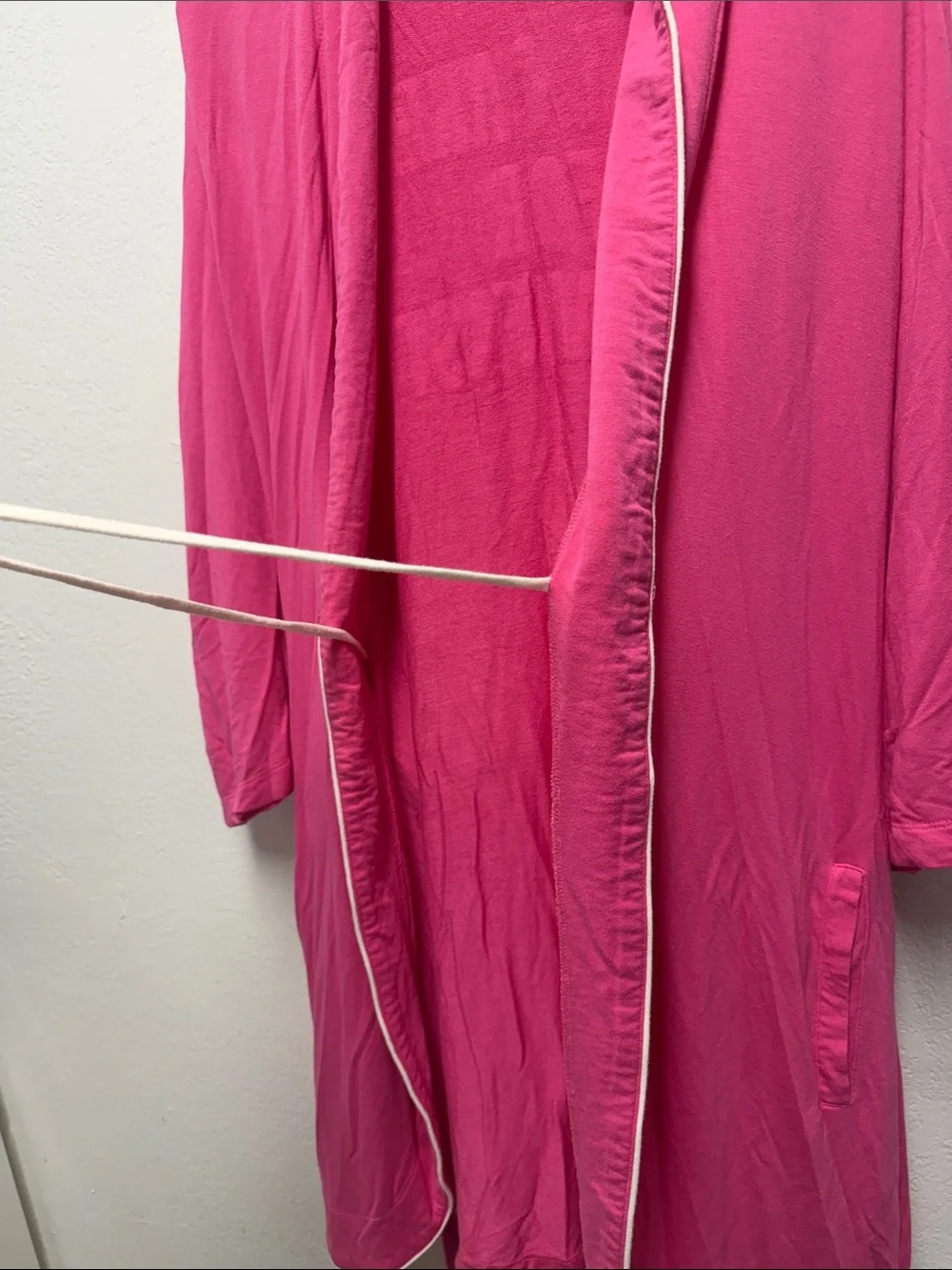 kate spade Fuchsia Open-Front Robe with White Piping